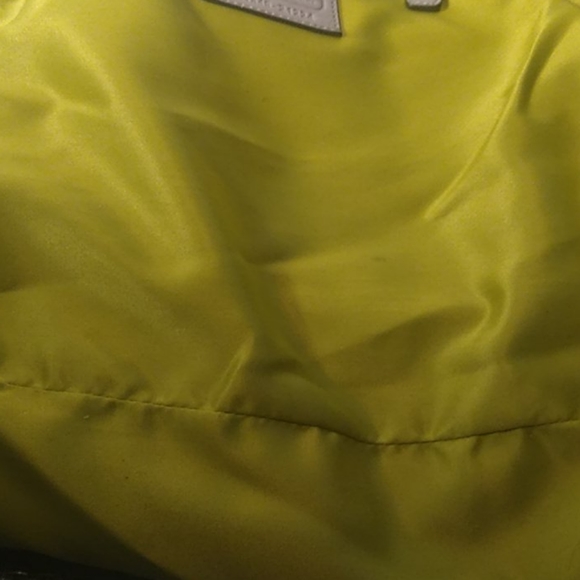 Coach - Picture 7 of 9